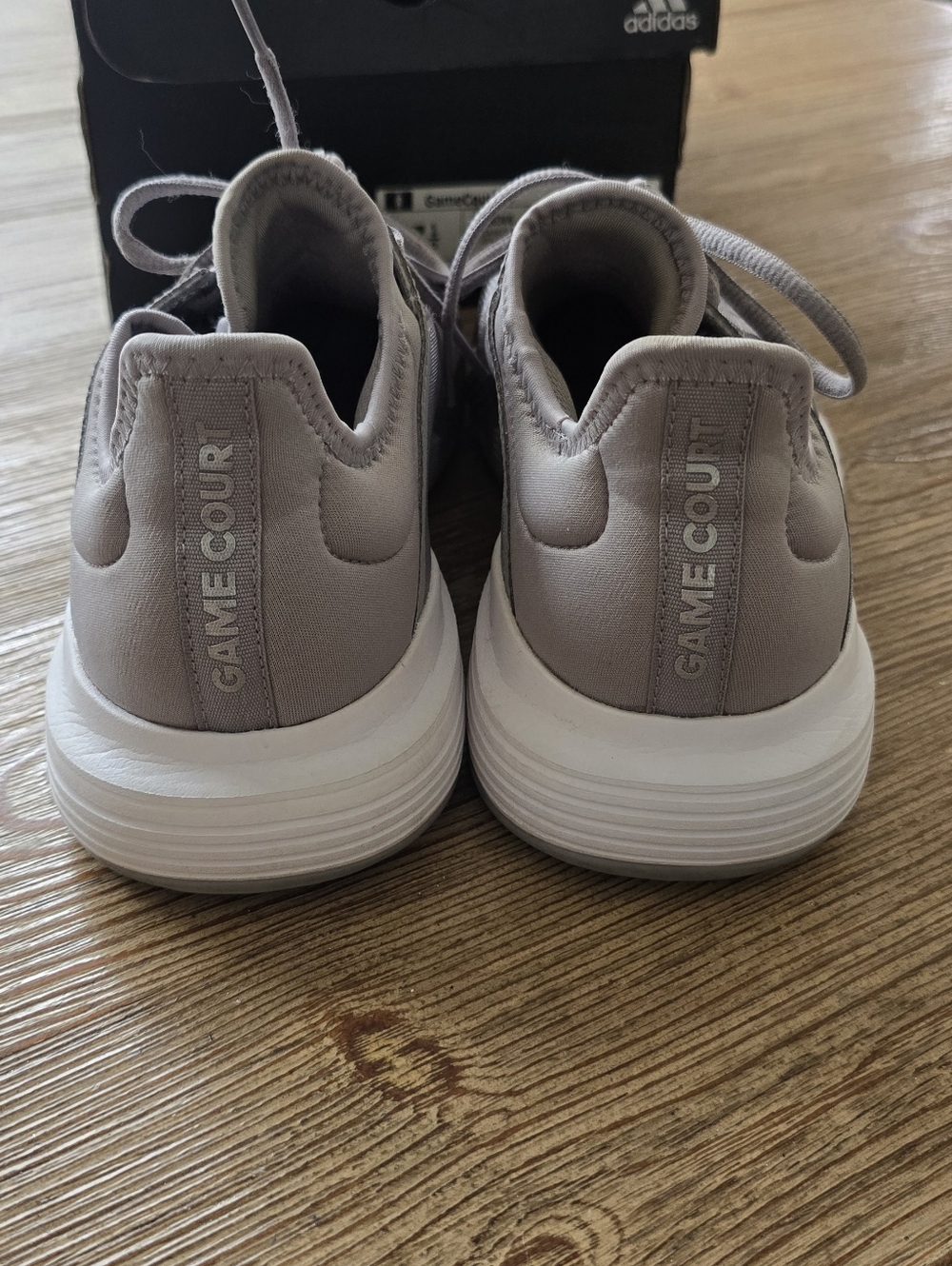 Game Court Tennis Shoes - Picture 2 of 7